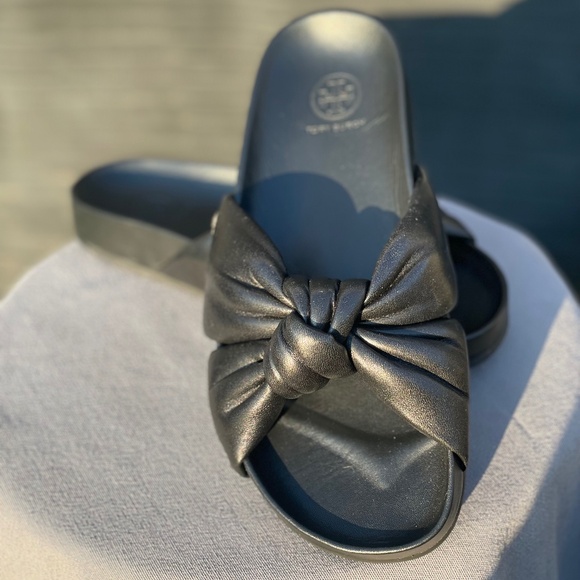 Brand New Tory Burch Slides - Picture 1 of 5